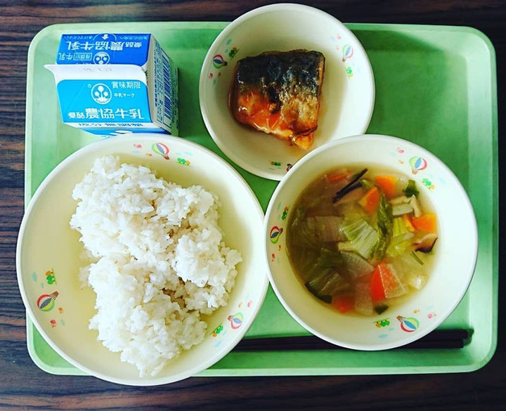 50280372_2119634324783052_821552113