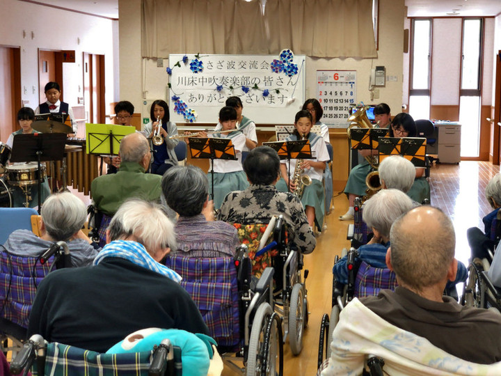 7bdb911096844bf08872c245d33b82f1